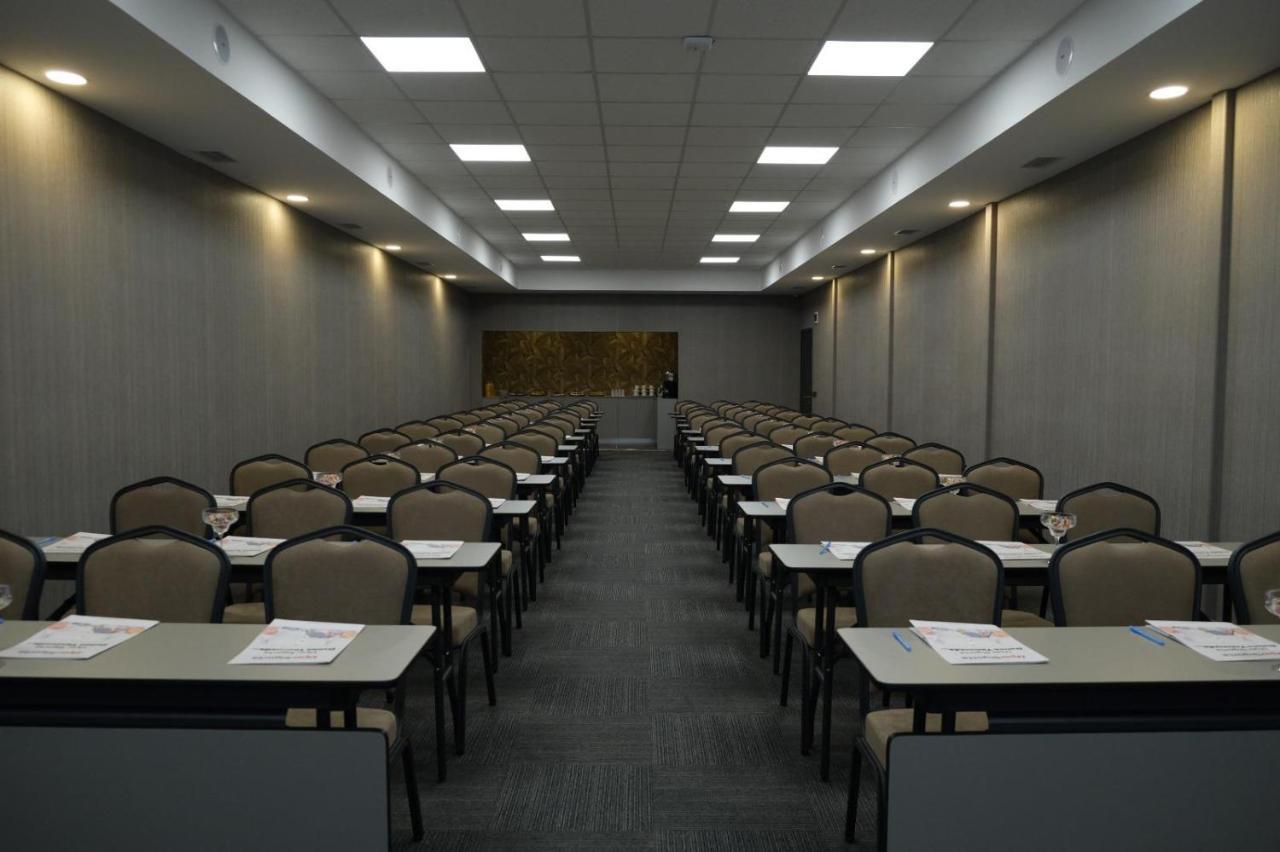 Ucar Royal Ve Konferans Salonu Aparthotel 2*