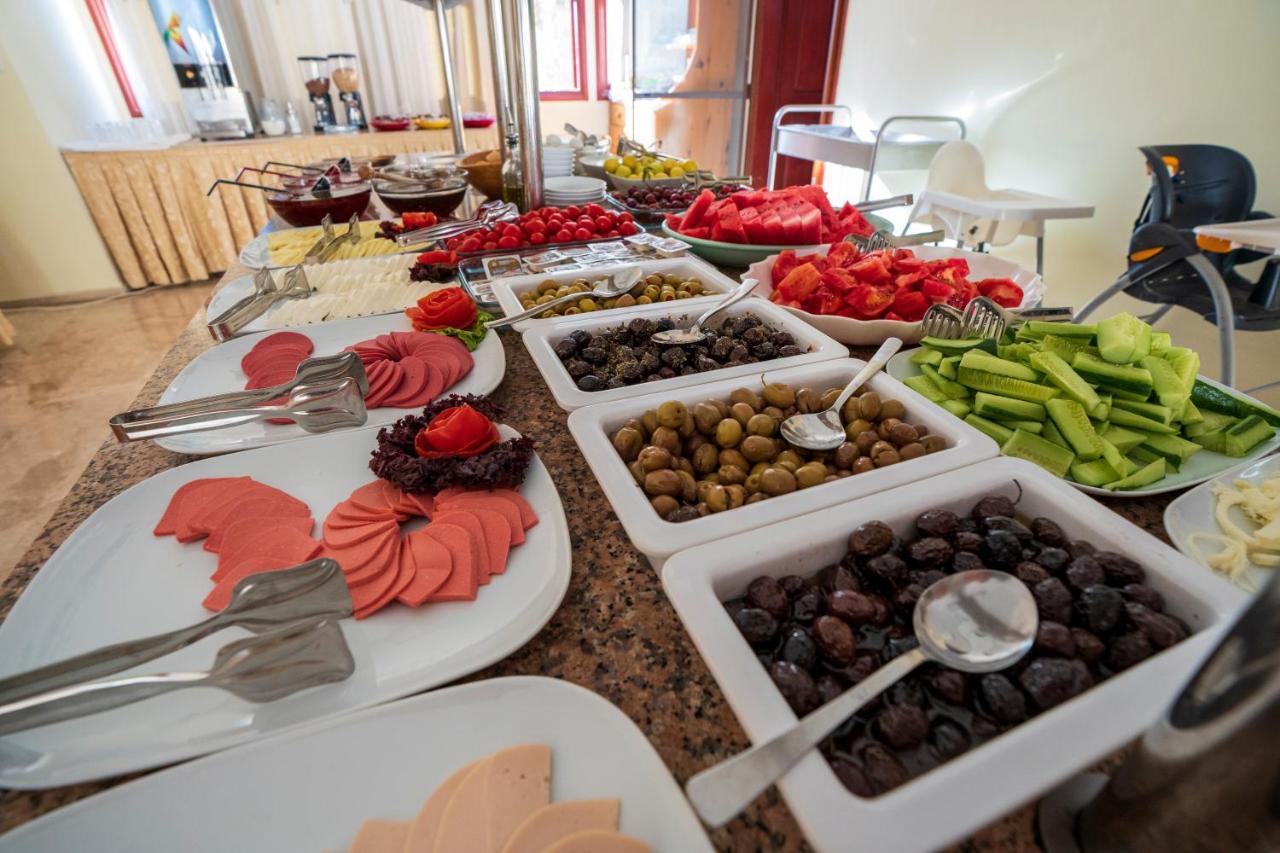 Belcehan Resort 3*
