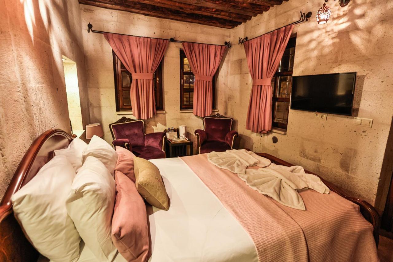 Cappadocia Eagle Cave Hotel *