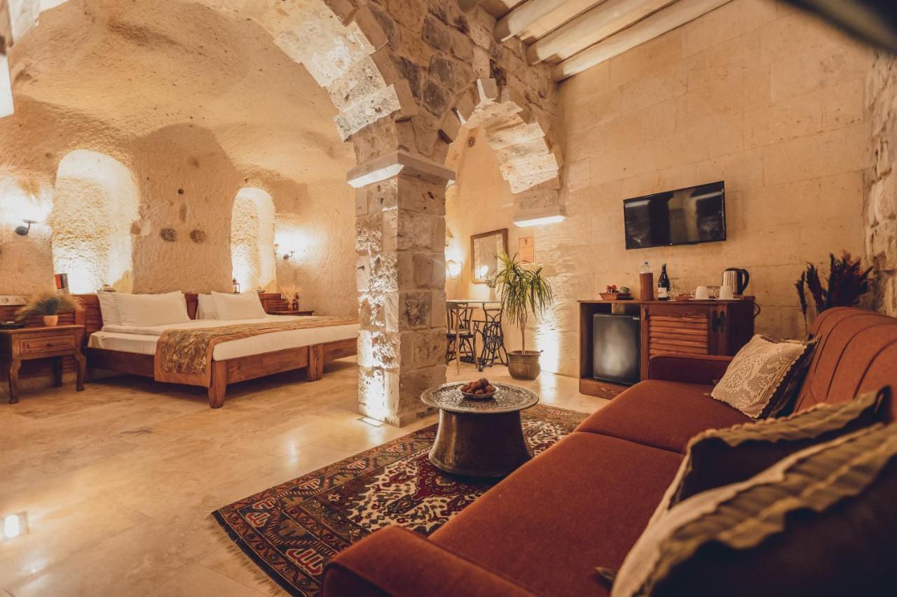 Peristyle Cave Cappadocia- Special Class Hotel Uchisar