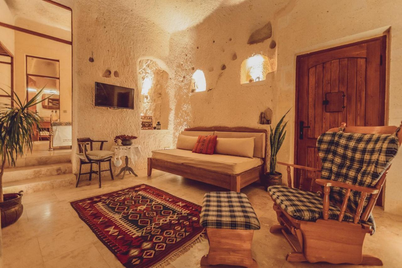Peristyle Cave Cappadocia- Special Class *