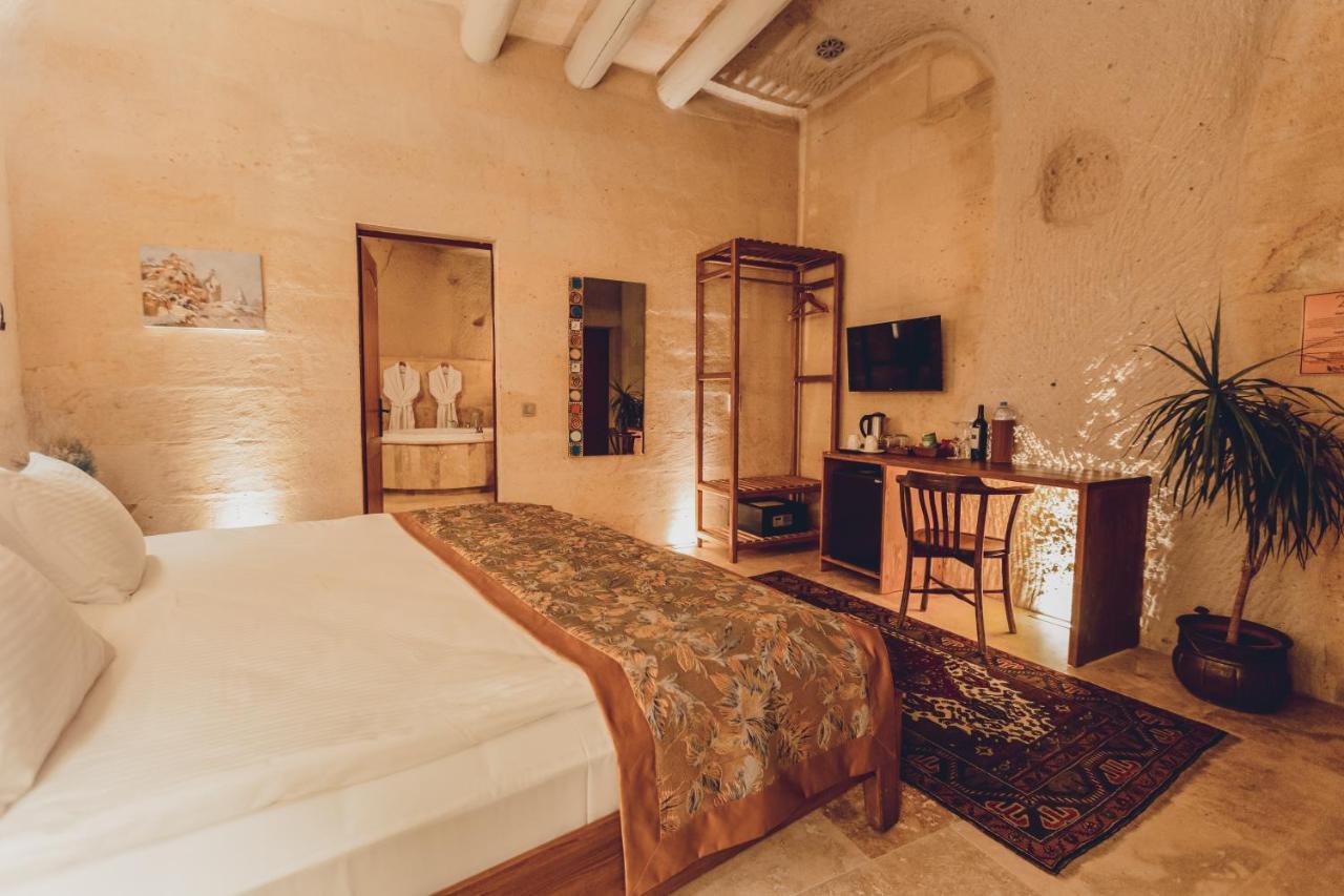 Peristyle Cave Cappadocia- Special Class *