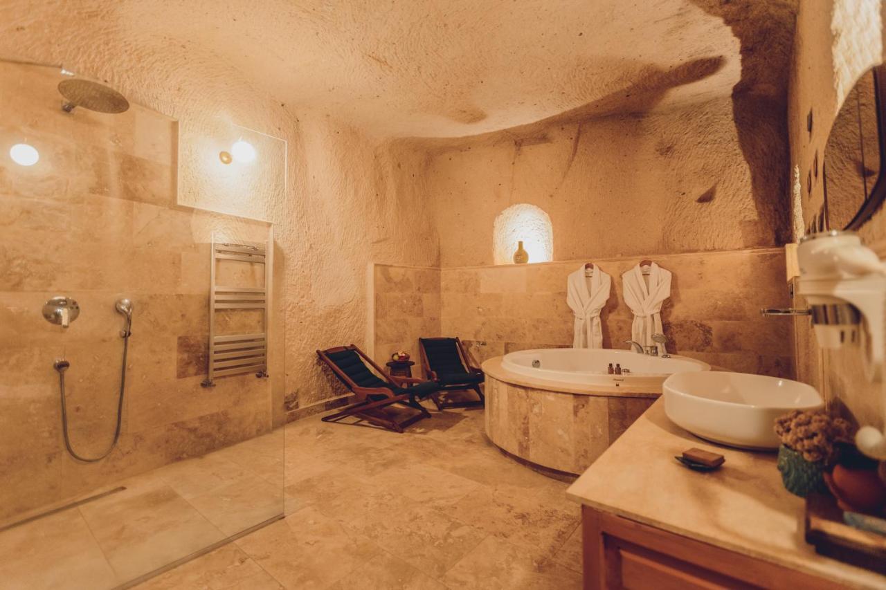 Peristyle Cave Cappadocia- Special Class *