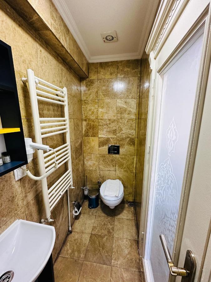 La Petite Maison Hotel