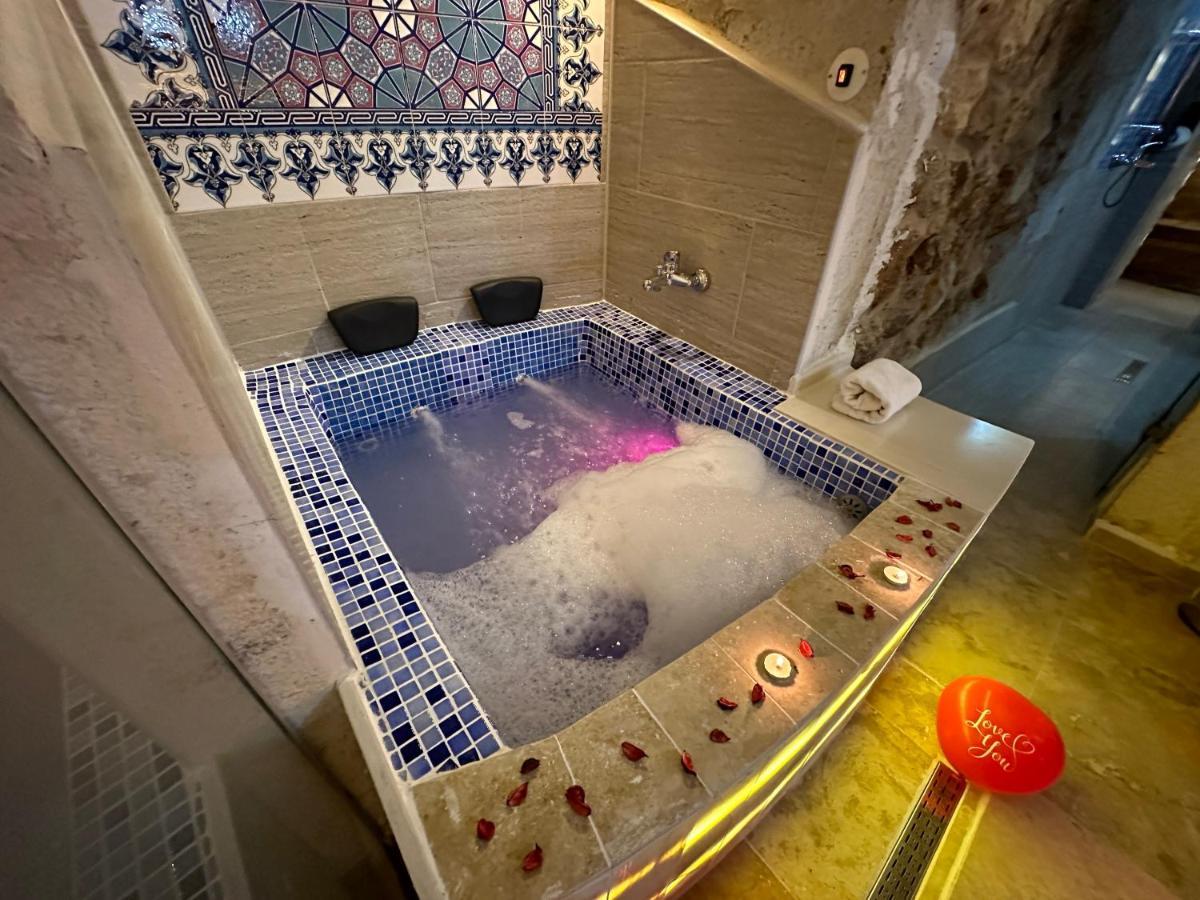Hotel Zuwinasa House