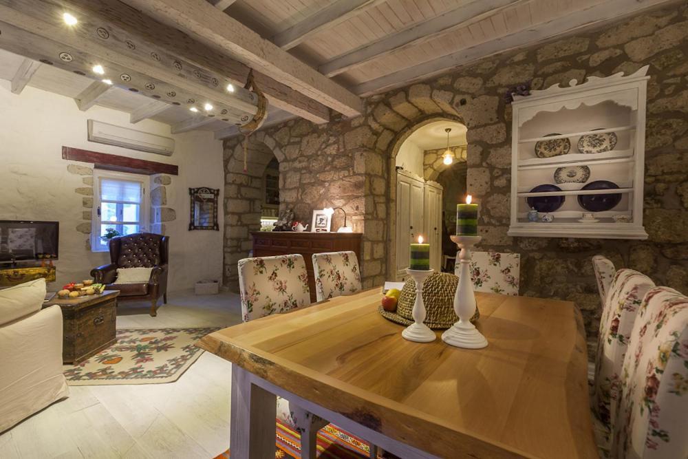 Yukari Sokak Special Category Guest house