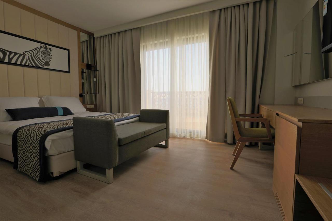 Hotel Calido Maris Ultra 5*