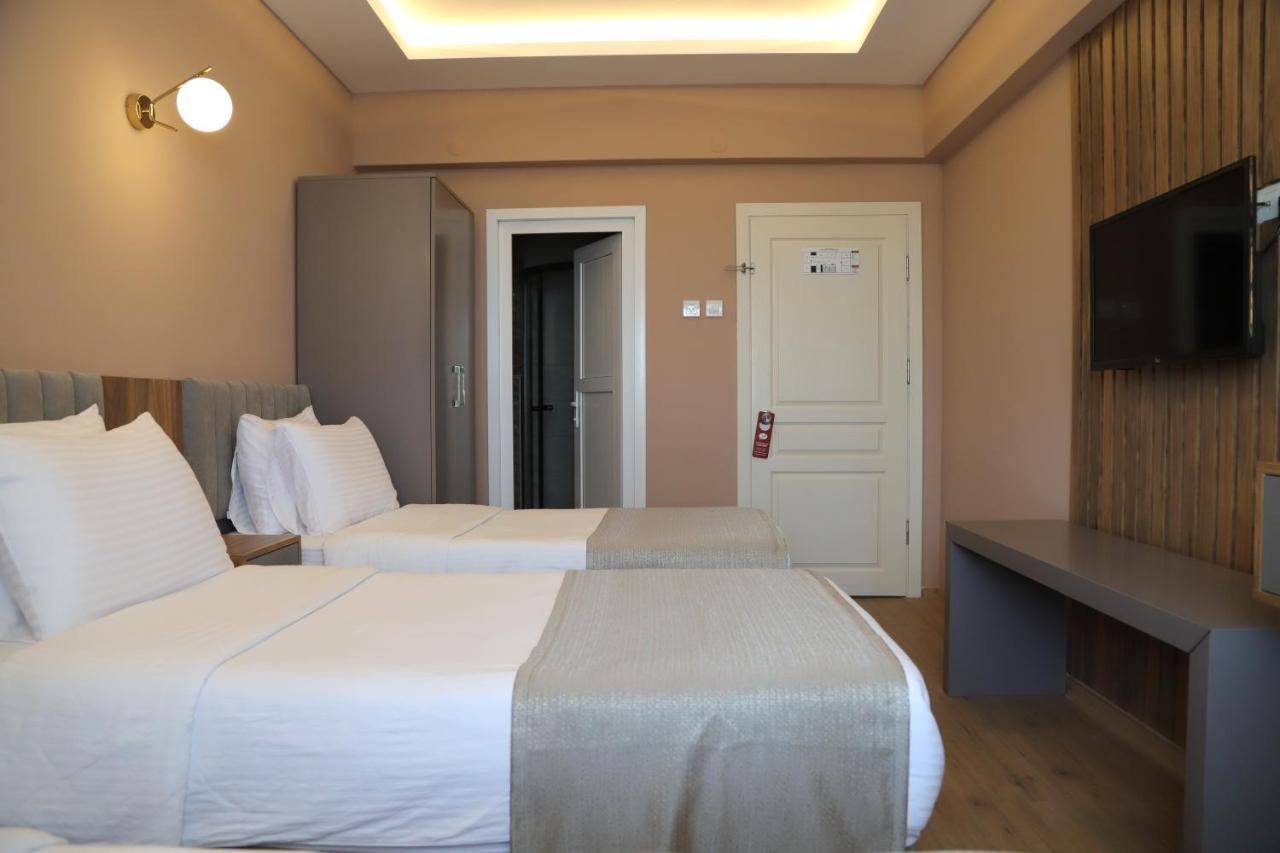 57 Hotel 2*