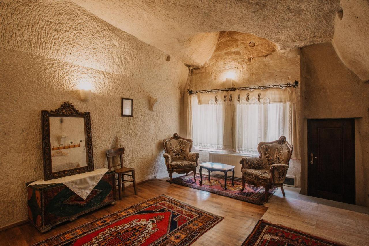 Hotel Village Cave House 2*