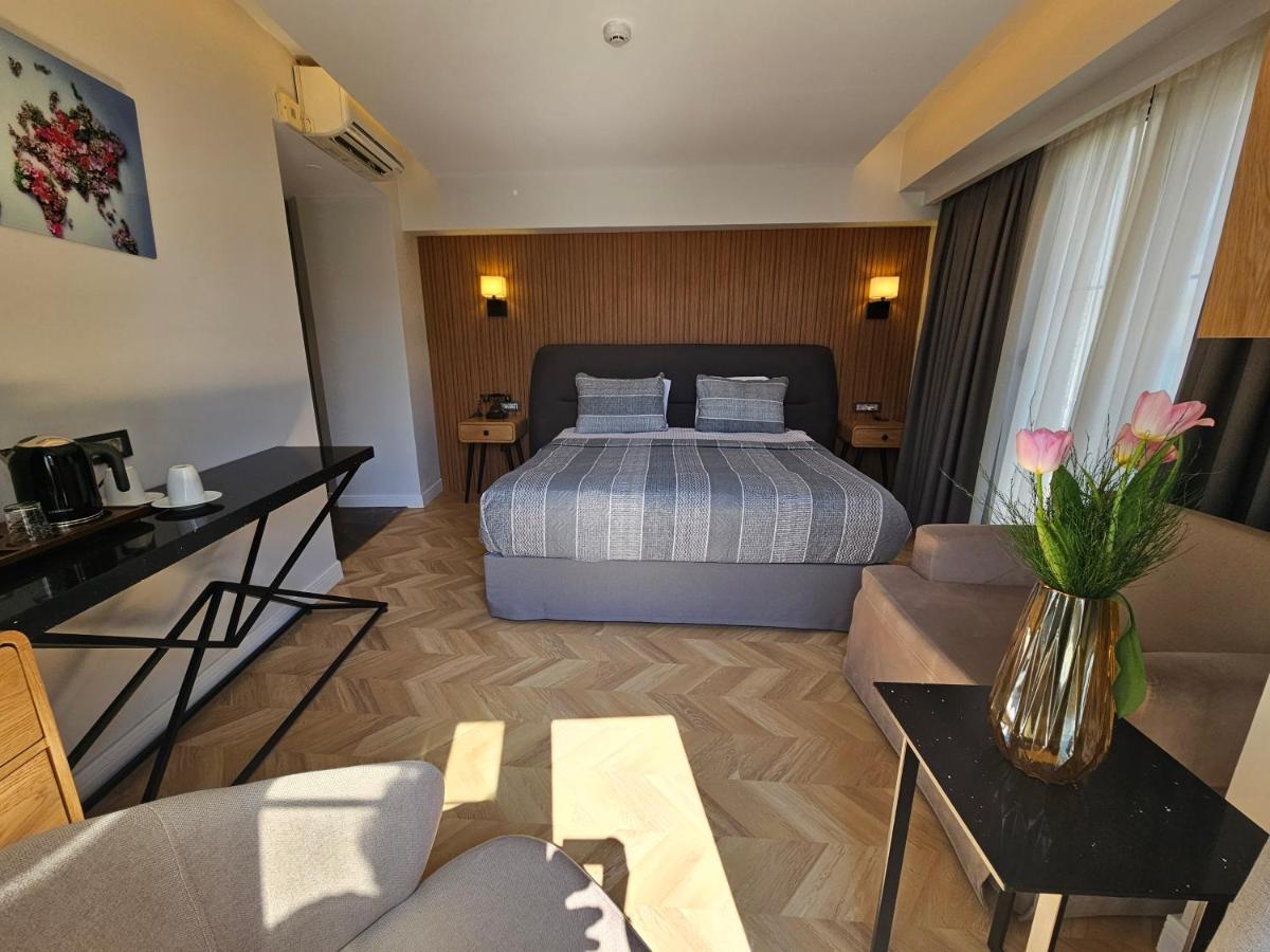 Anthemis Hotel
