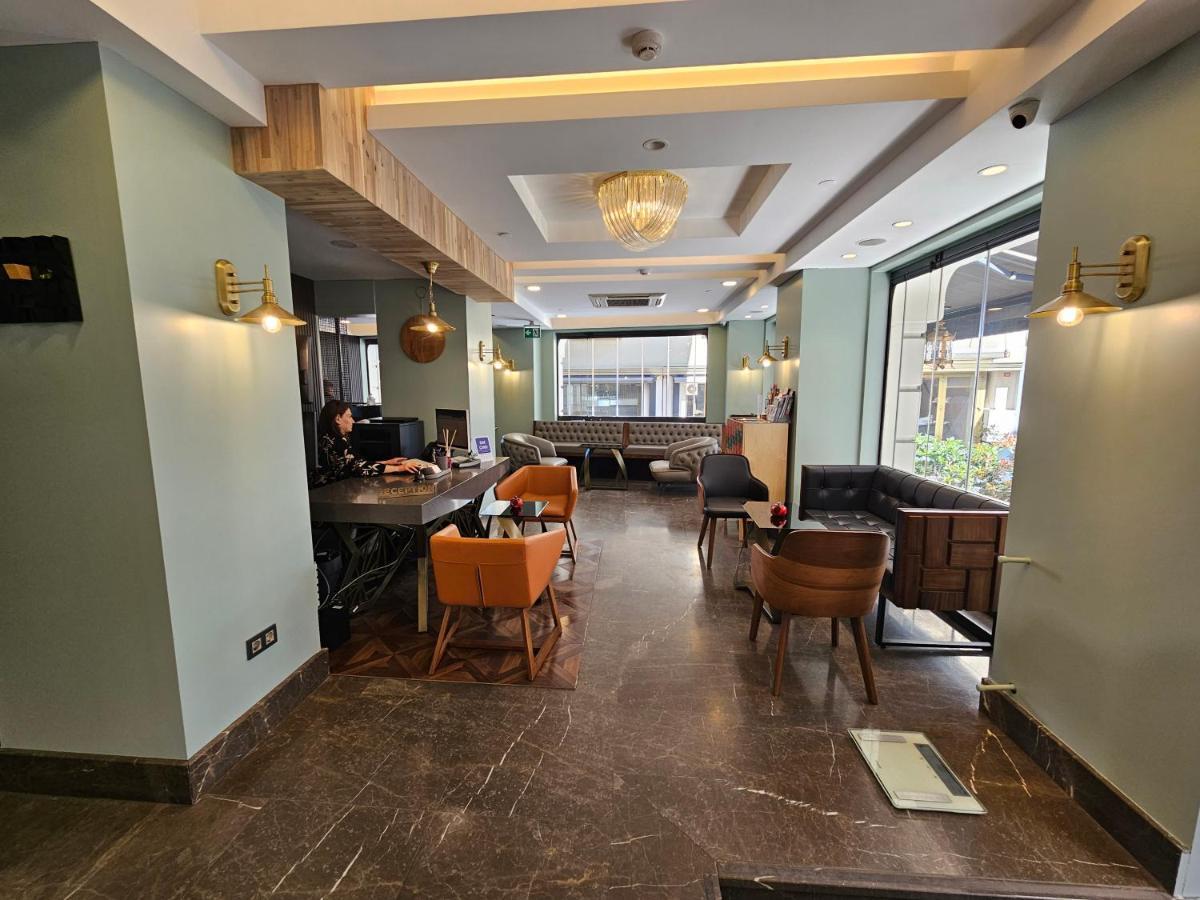 Anthemis Istanbul