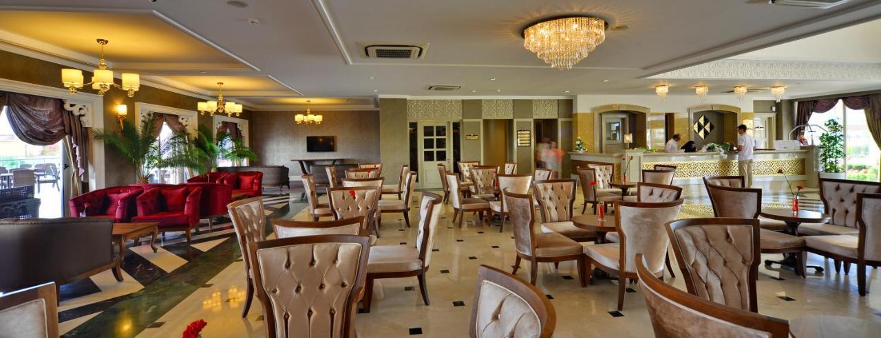 Crown Serenity Ultra Hotel
