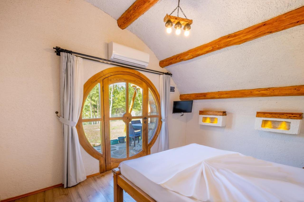 Maison Hill Hobbit & Boutique Antalya