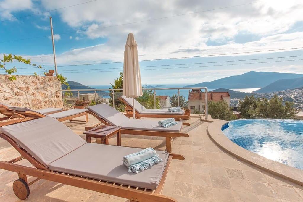 4 Bedroom Luxury In With Great Sea Views Villa Kalkan