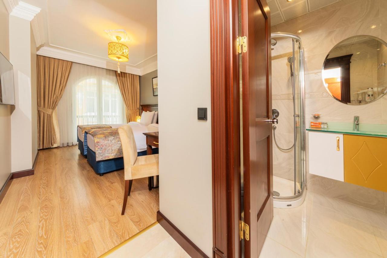 The Magnaura Palace Hotel 4*