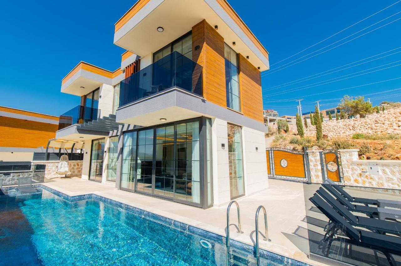 Miel Suites-3 Luxury With Private Pool&sauna Villa *
