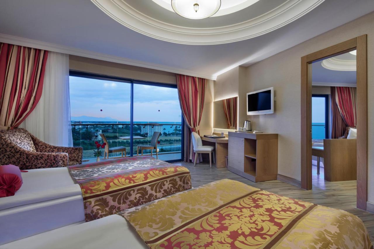 Resort Granada Luxury Okurcalar