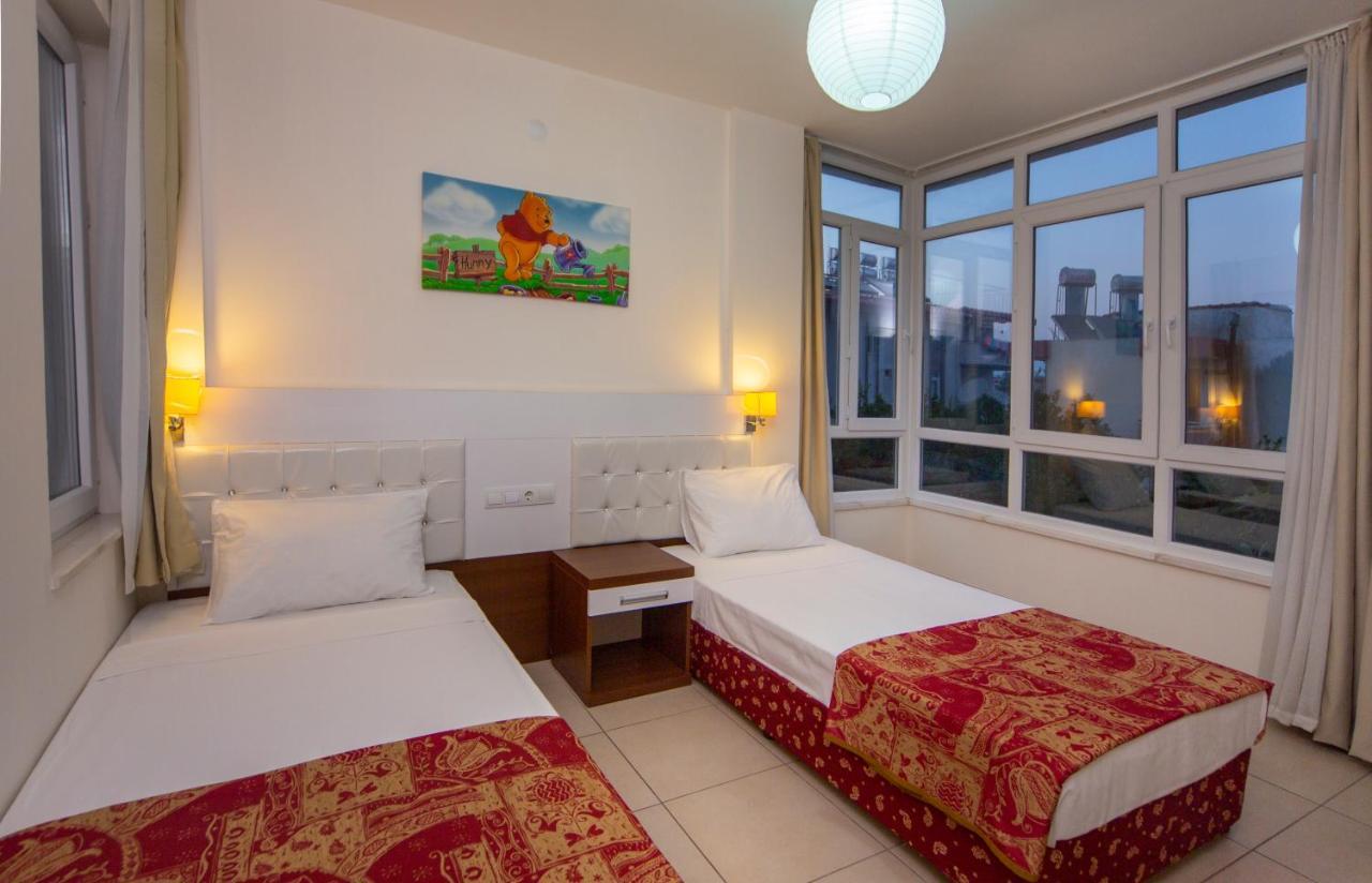 Irem Garden & Side