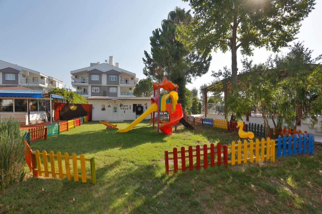 Irem Garden & Side