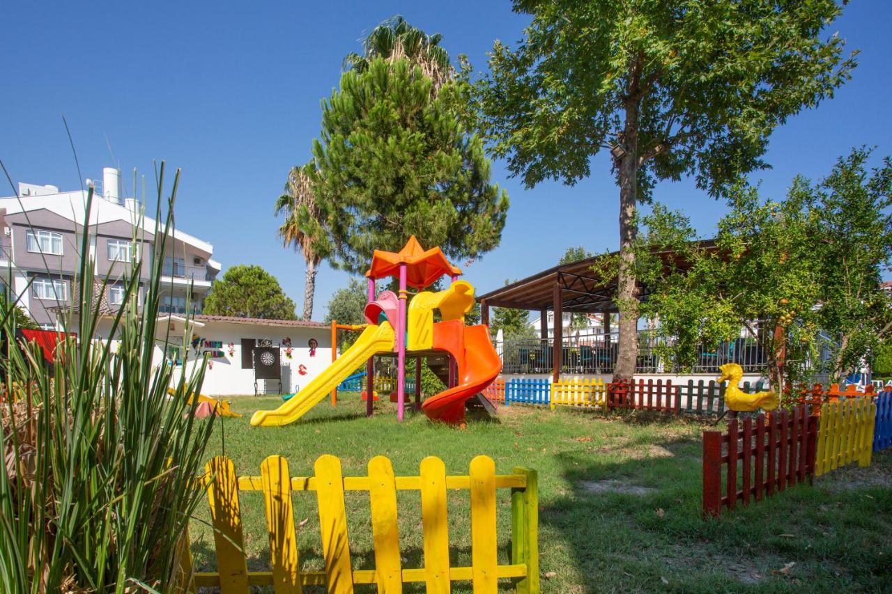 Irem Garden & 2*