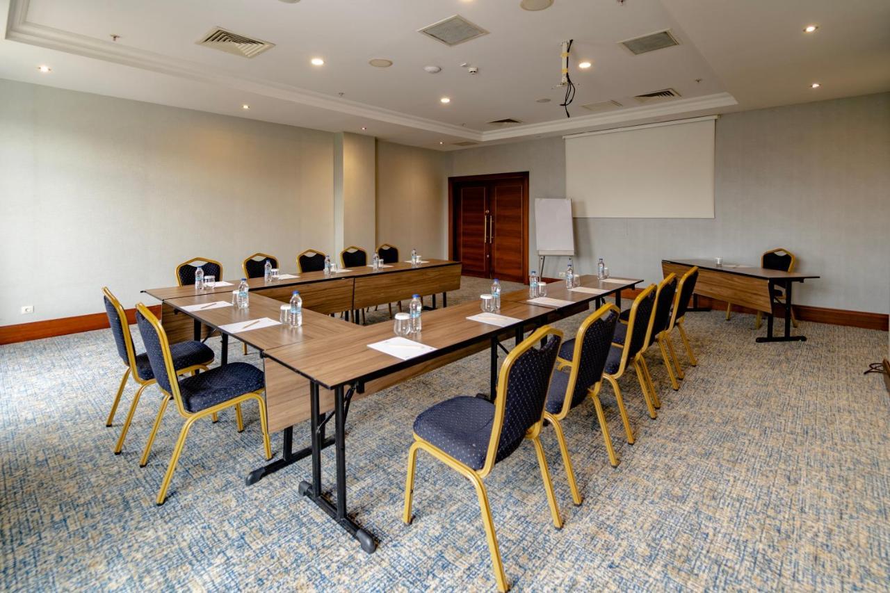 Wellborn Luxury Hotel Kocaeli