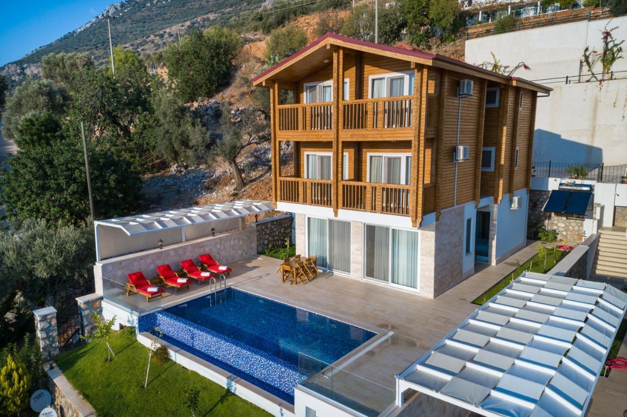 Villa Lucida - Hills - Exclusive With Private Pool And Majestic Sea Views *