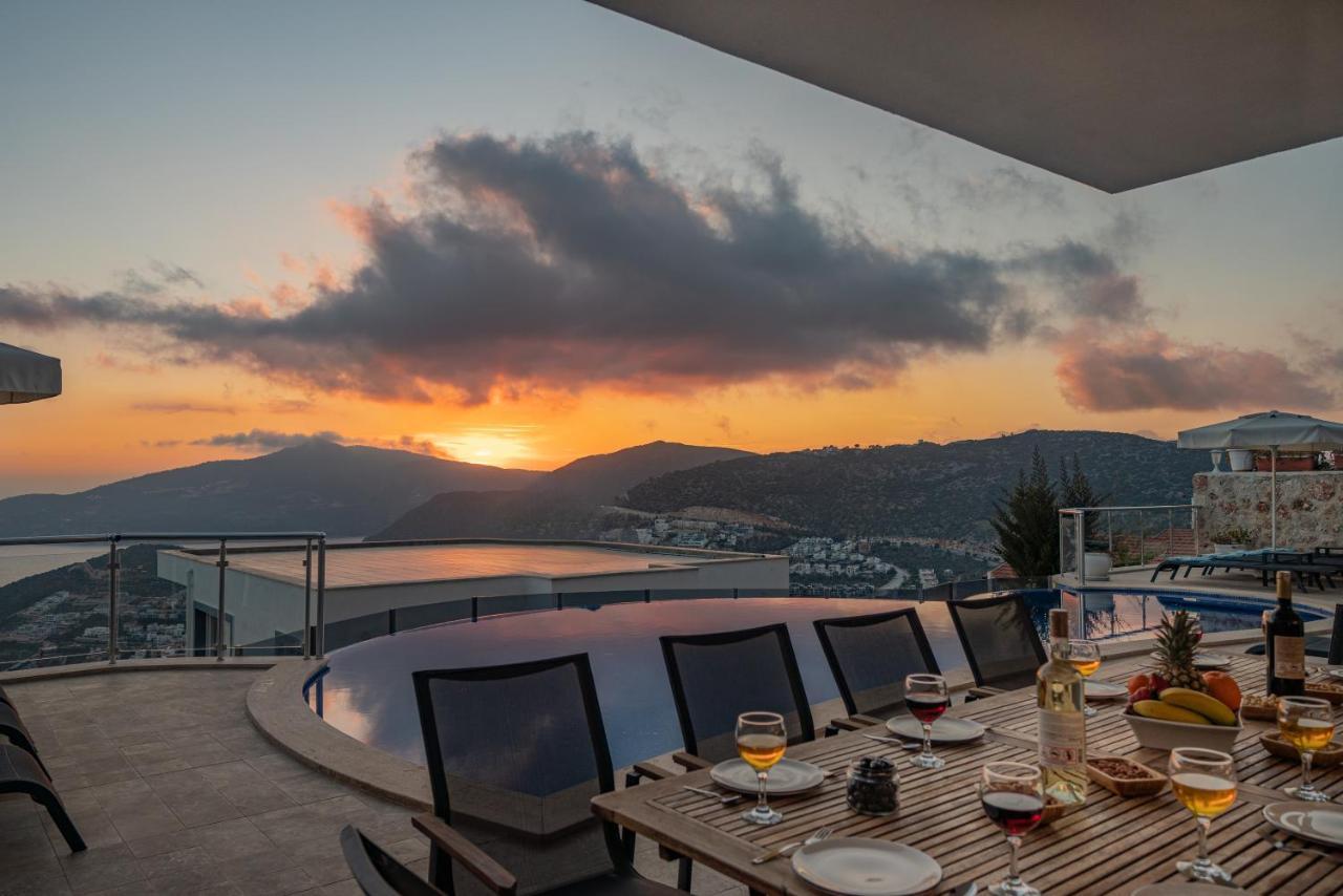 Luxury 5 Bedroom In Great Sea Views * Kalkan