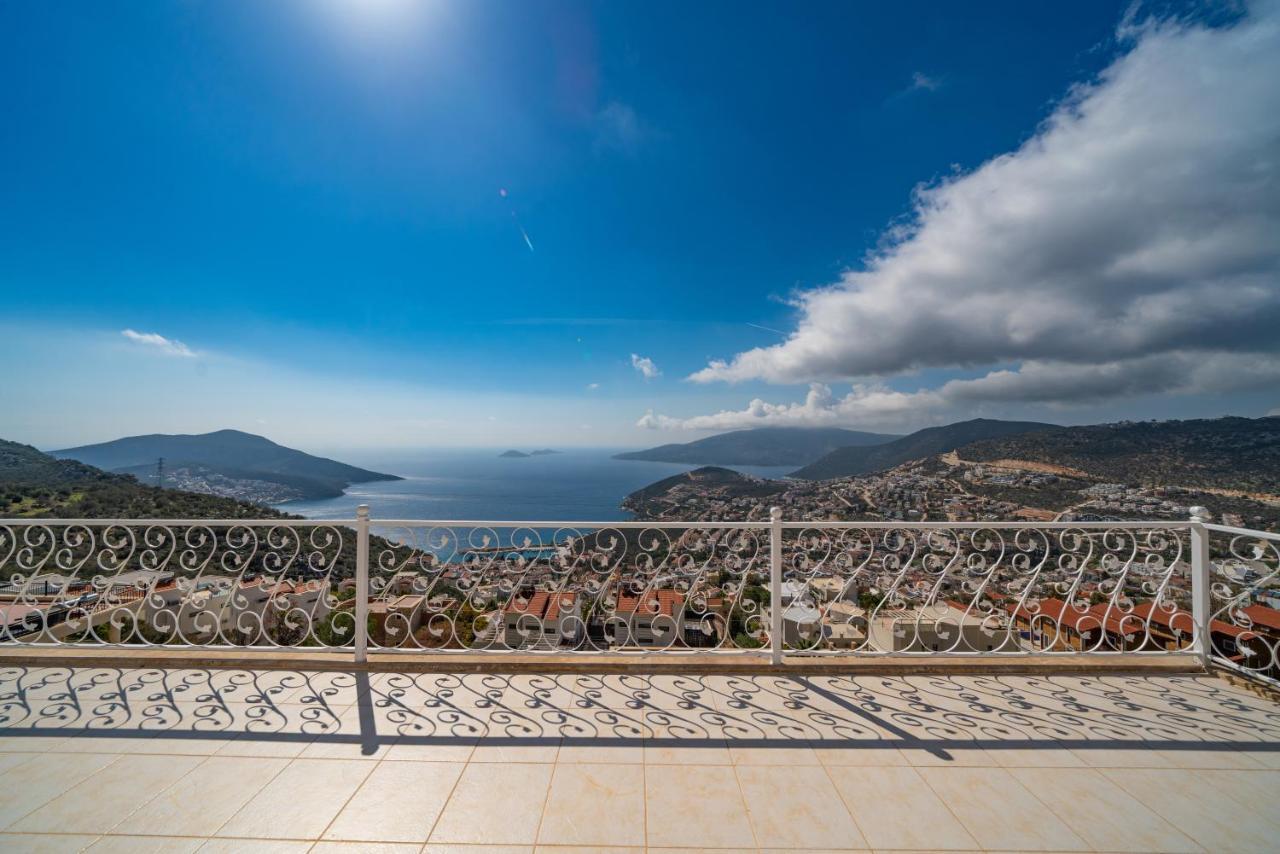 Villa Luxury 5 Bedroom In Great Sea Views