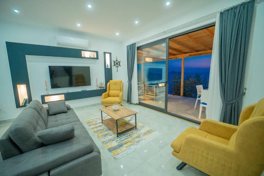 Apartment Blue Coast I & Ii Wbeach And Great Sea View - Kalkan