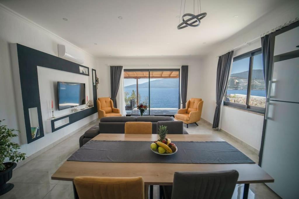 Blue Coast I & Ii Wbeach And Great Sea View - Kalkan Apartment *