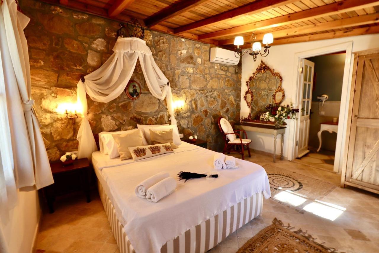 Kemerbag 29 12 Yas Uestue (adults Only) Bed & Breakfast