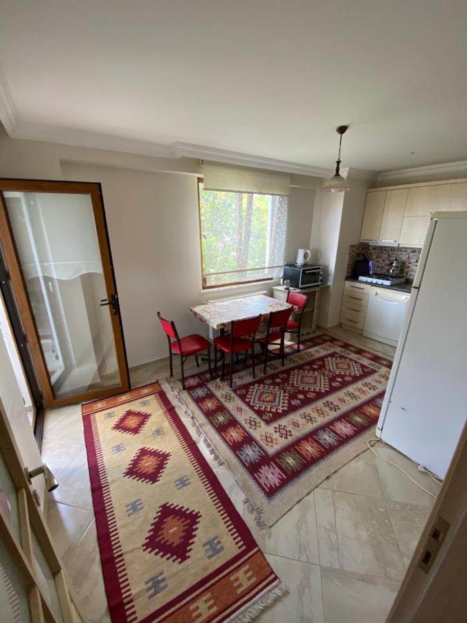 Apartment Menekse 2 *