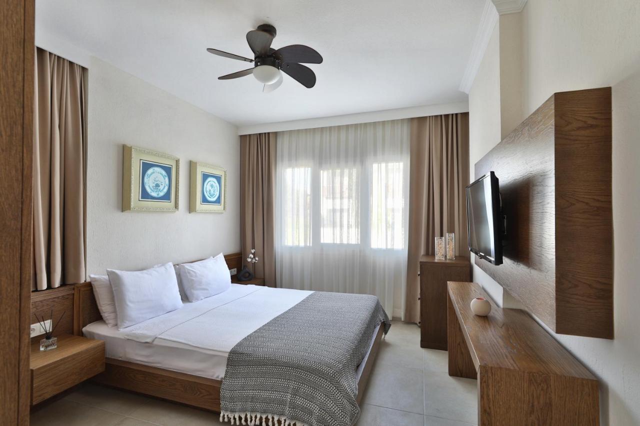Hotel Lavinya 3*