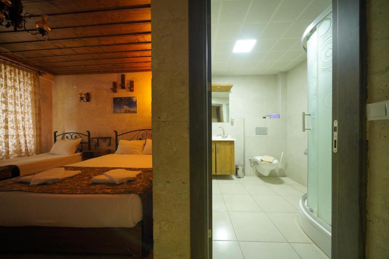 Cave Rooms&pool Hotel 2*