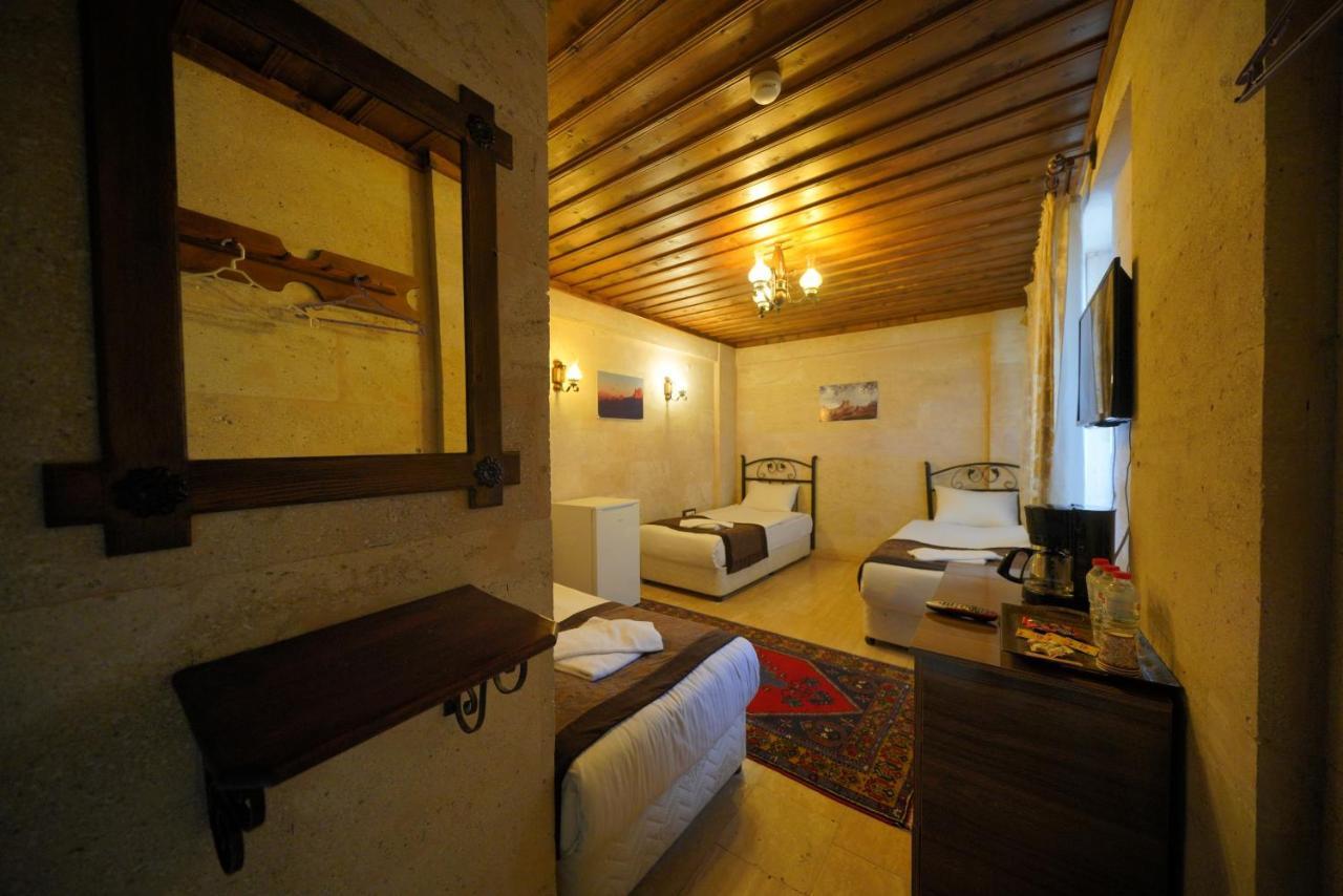 Cave Rooms&pool