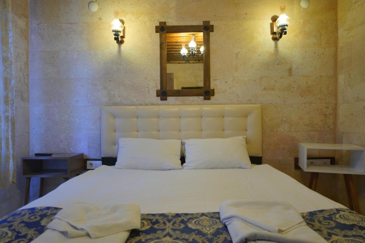 Cave Rooms&pool Hotel 2*