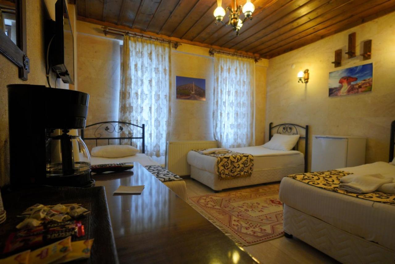 Cave Rooms&pool Hotel 2*