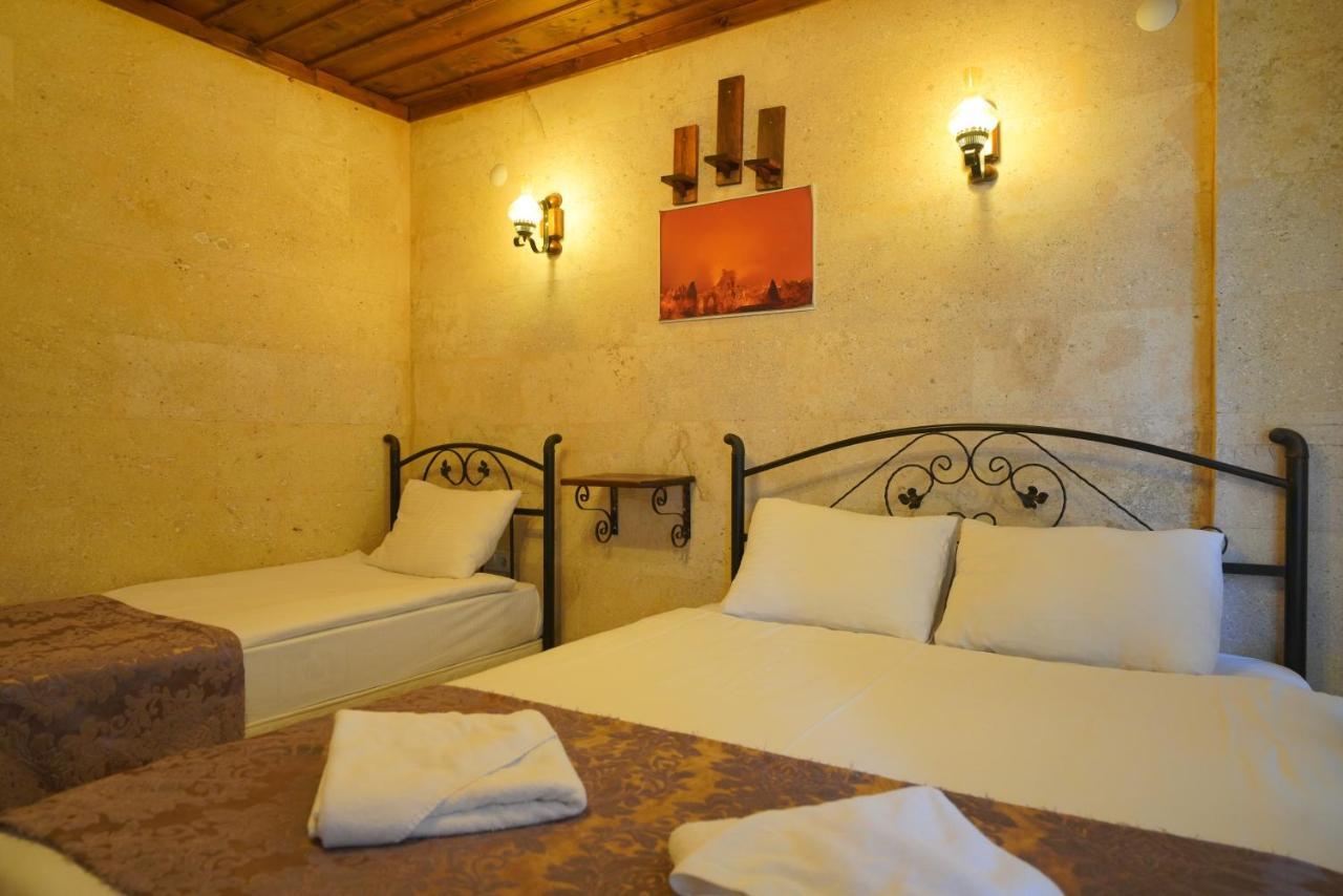 Cave Rooms&pool