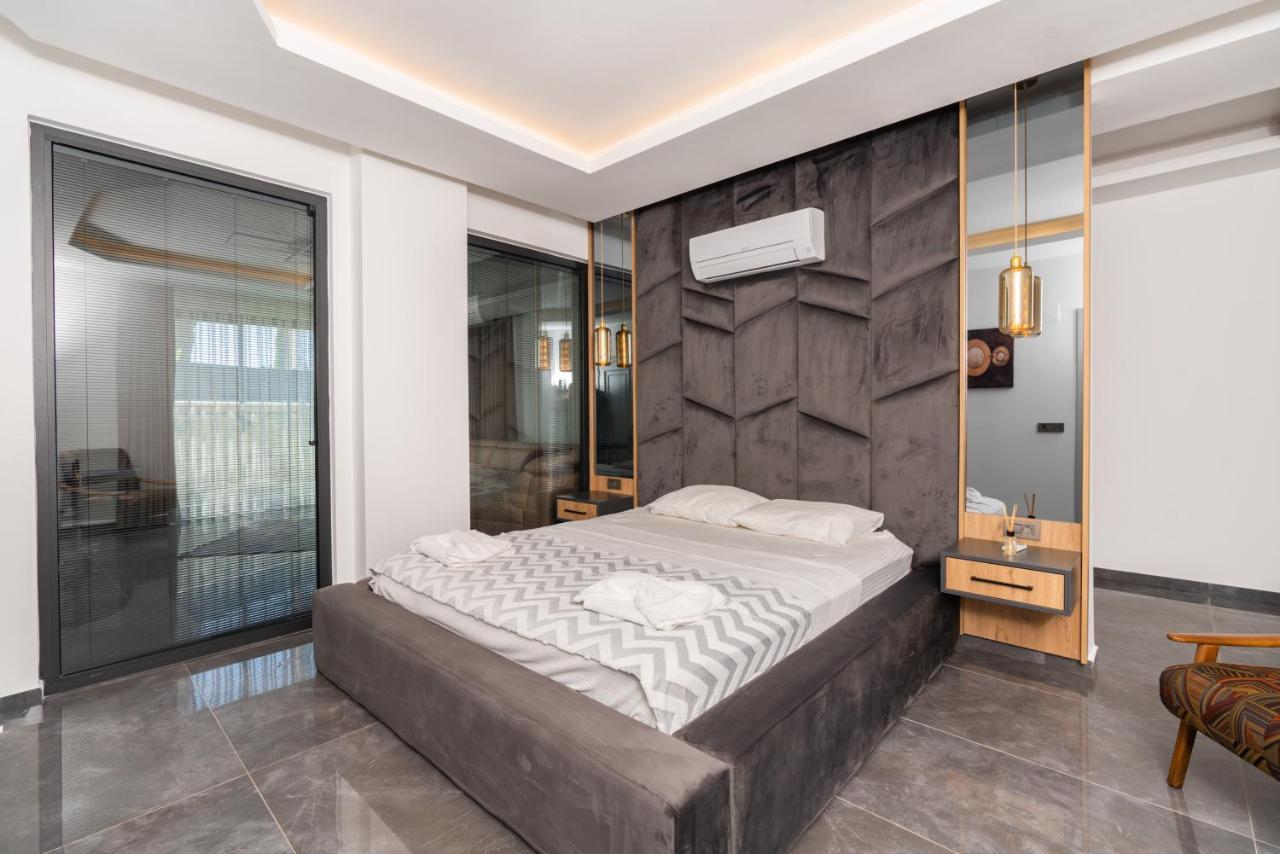Miel Suites-3 Luxury With Private Pool&sauna Villa Kalkan