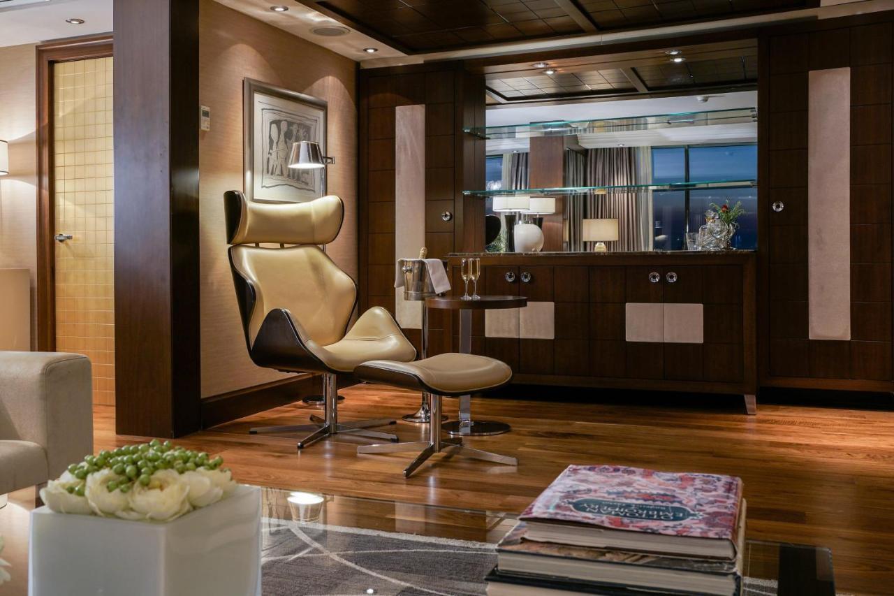 Lugal, A Luxury Collection Hotel, Hotel