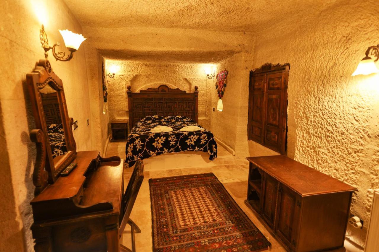 Hotel Travel Cave