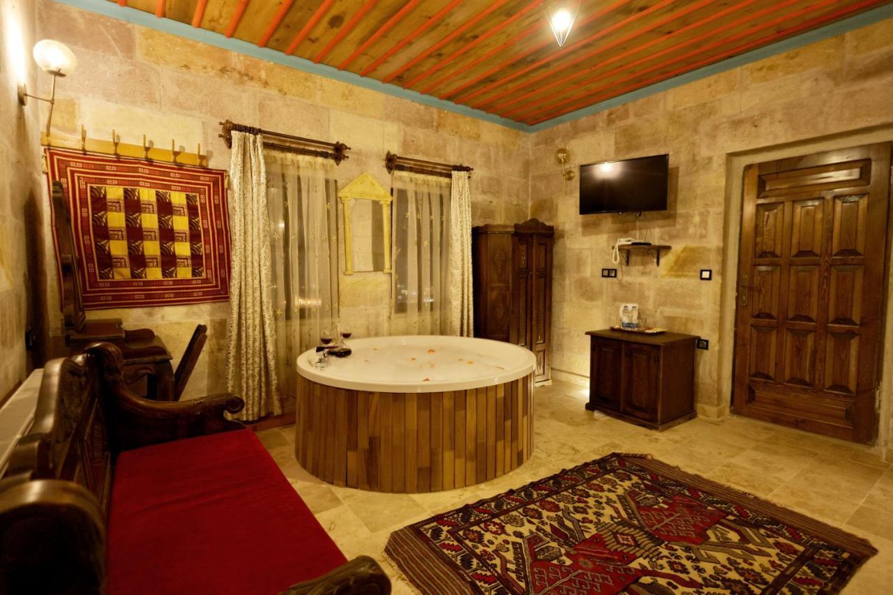 Hotel Travel Cave