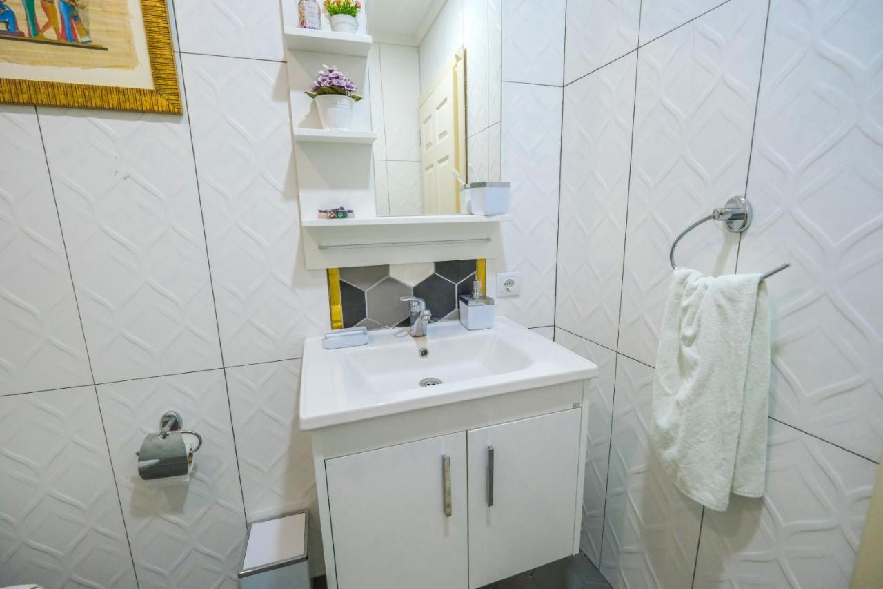 Yigit Apartment Kalkan