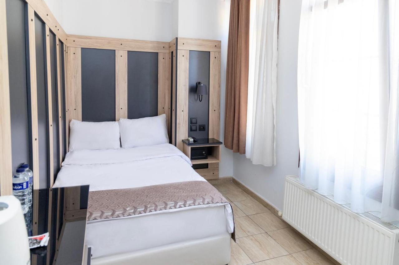 Galley Hotel