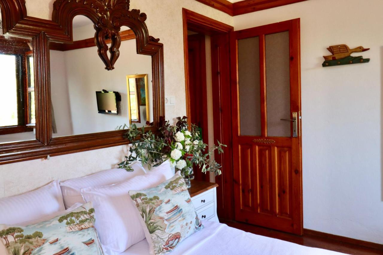 Kemerbag 29 12 Yas Uestue (adults Only) Bed & Breakfast Bozcaada