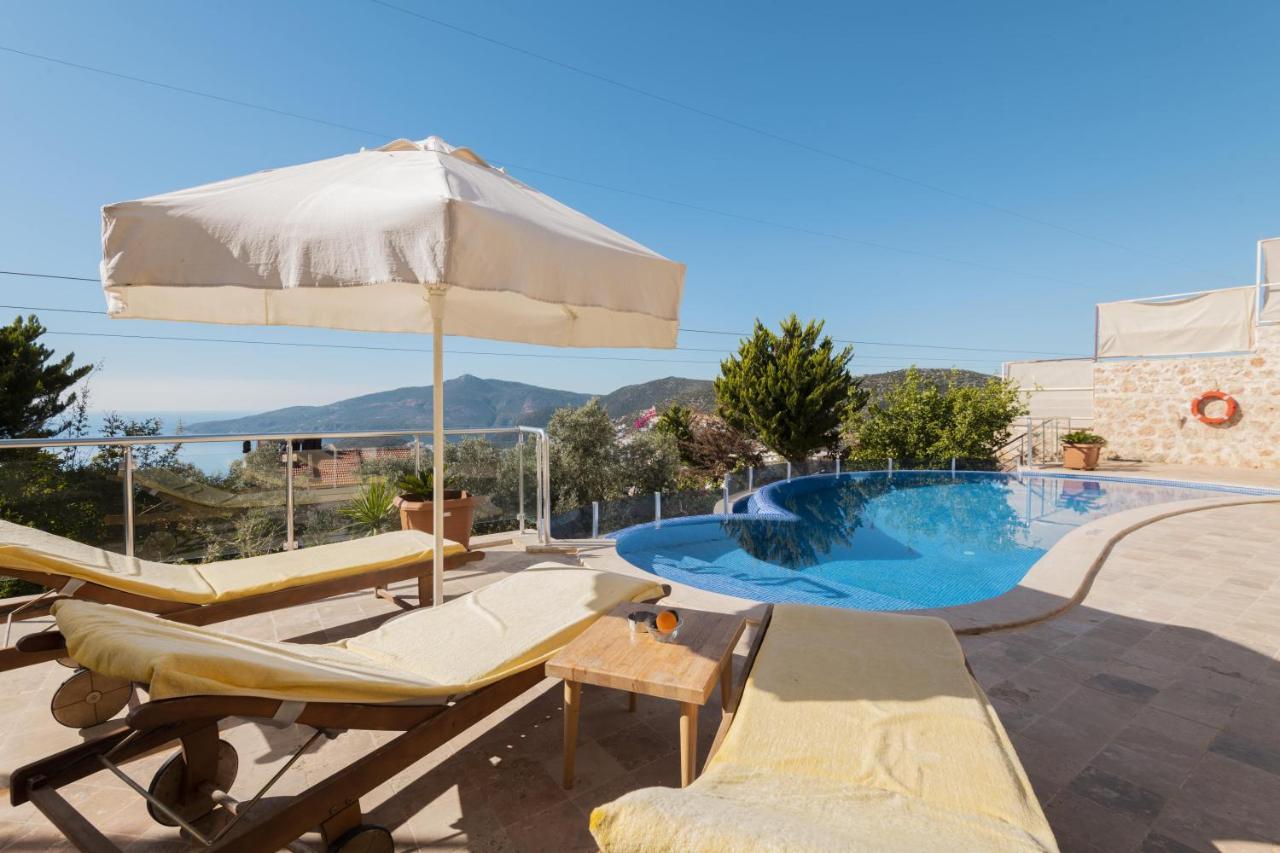 Villa 4 Bedroom Luxury In With Great Sea Views