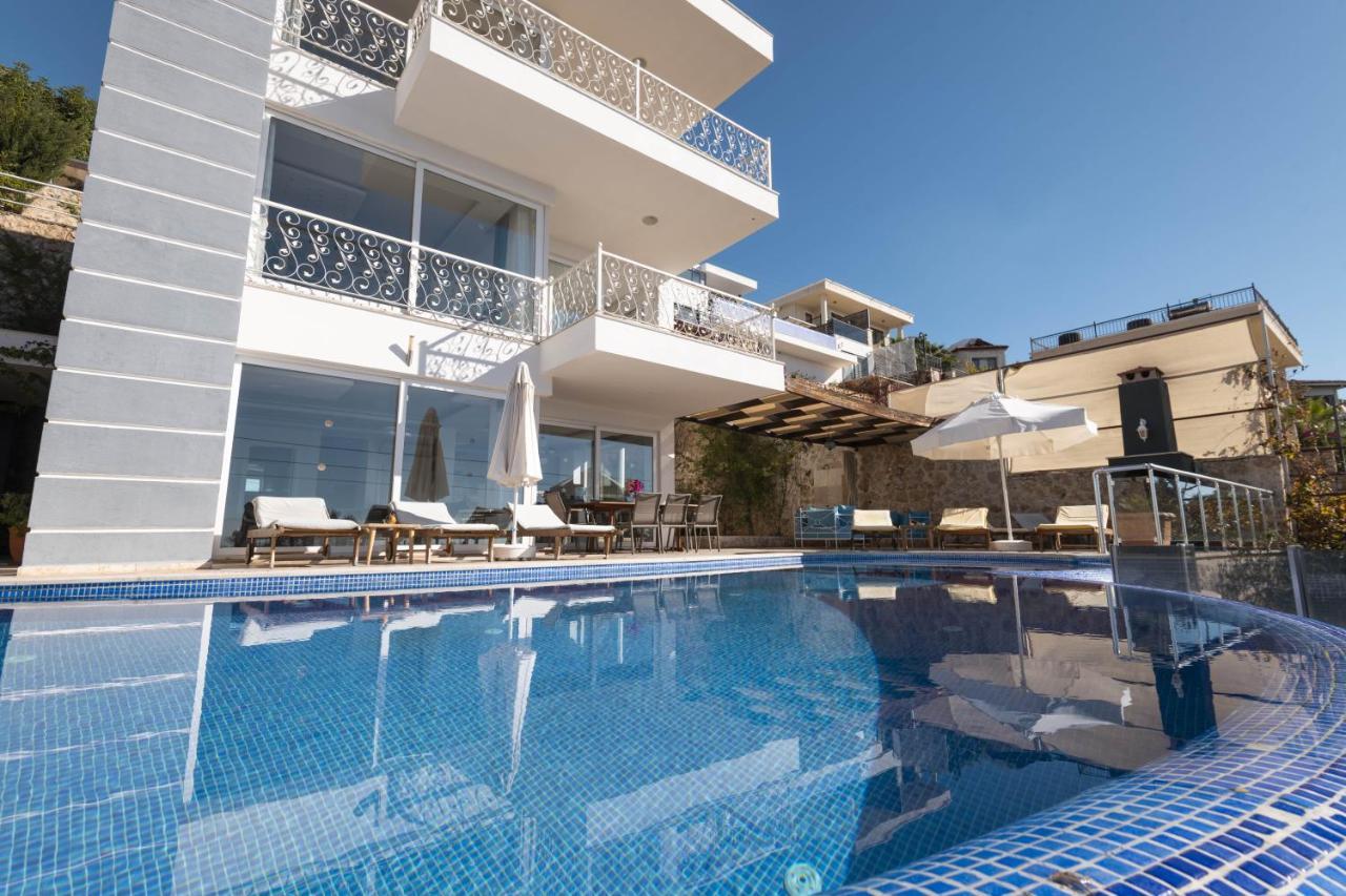 Villa 4 Bedroom Luxury In With Great Sea Views Kalkan