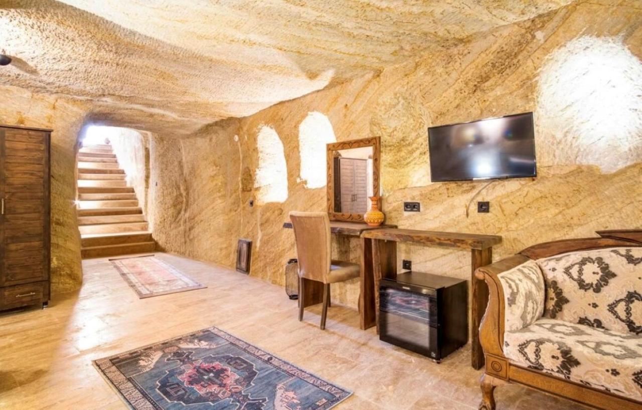Hotel Uzay Cave