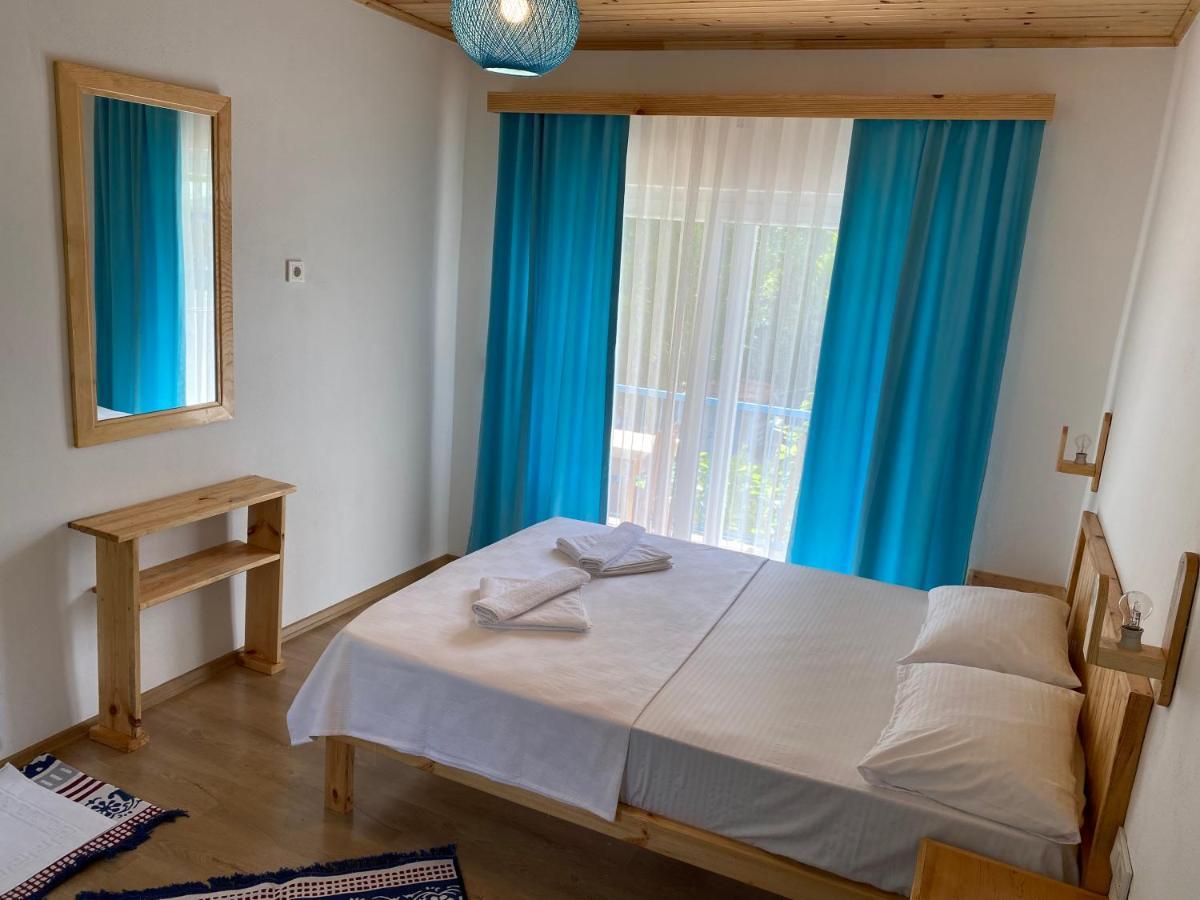 Guest house Mila 3*