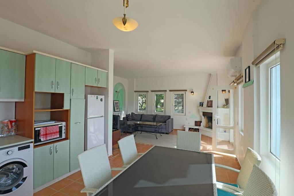 Apartment Mola 2
